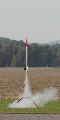 Tomahawk ISQY P Holuba - let